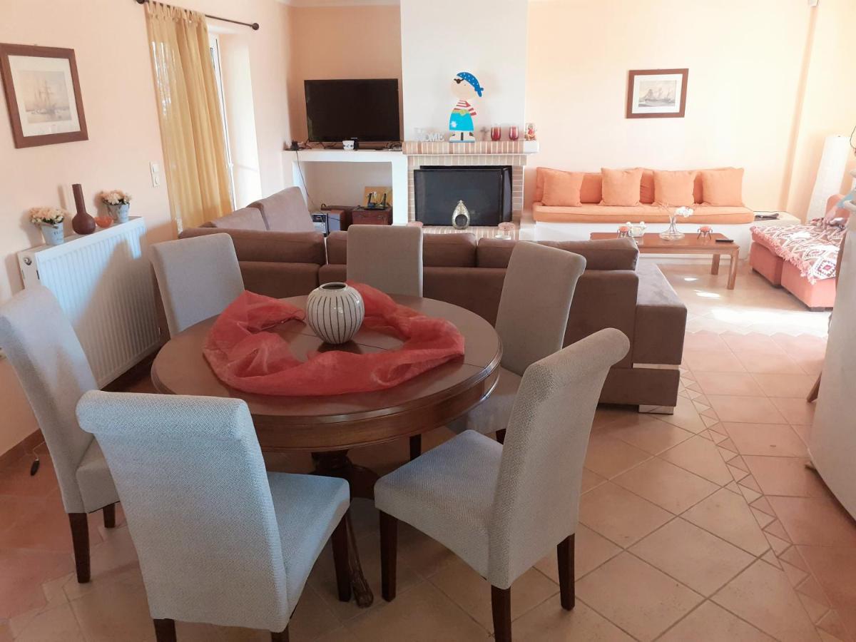 Villa Seabreeze Лутракі Екстер'єр фото