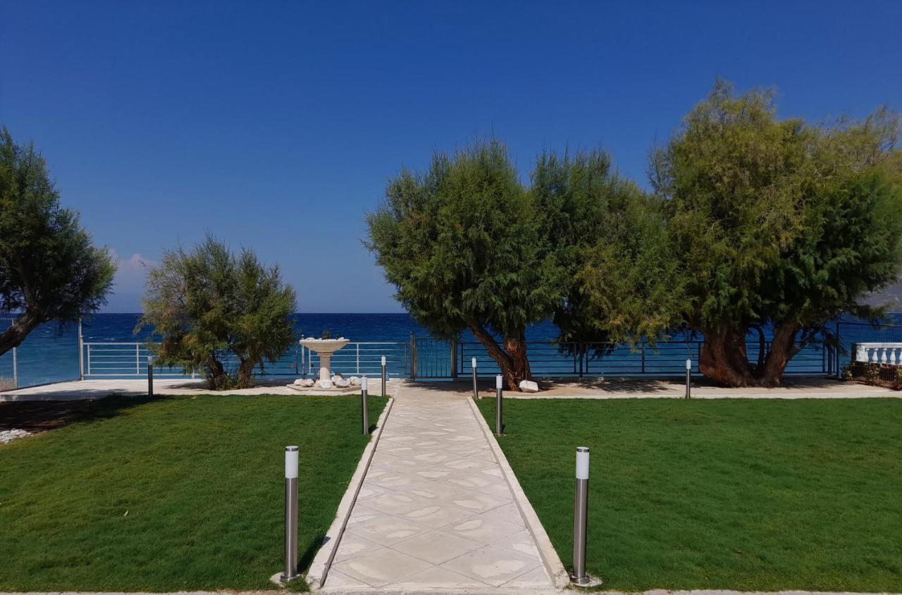 Villa Seabreeze Лутракі Екстер'єр фото